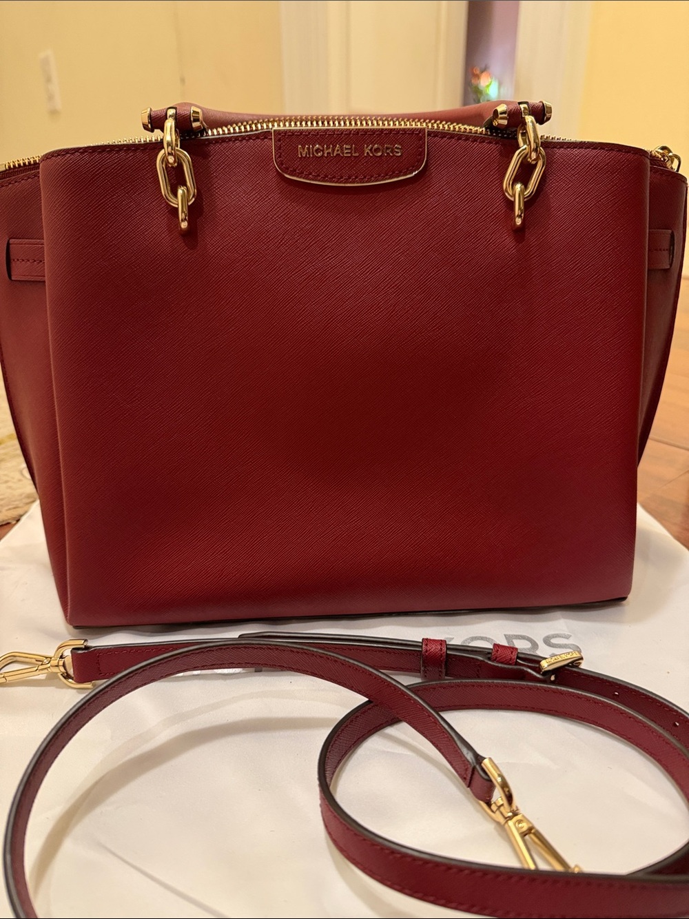 Michael Kors Red Burgundy Saffiano Leather Satchel with Gold Hardware - Picture 2 of 12